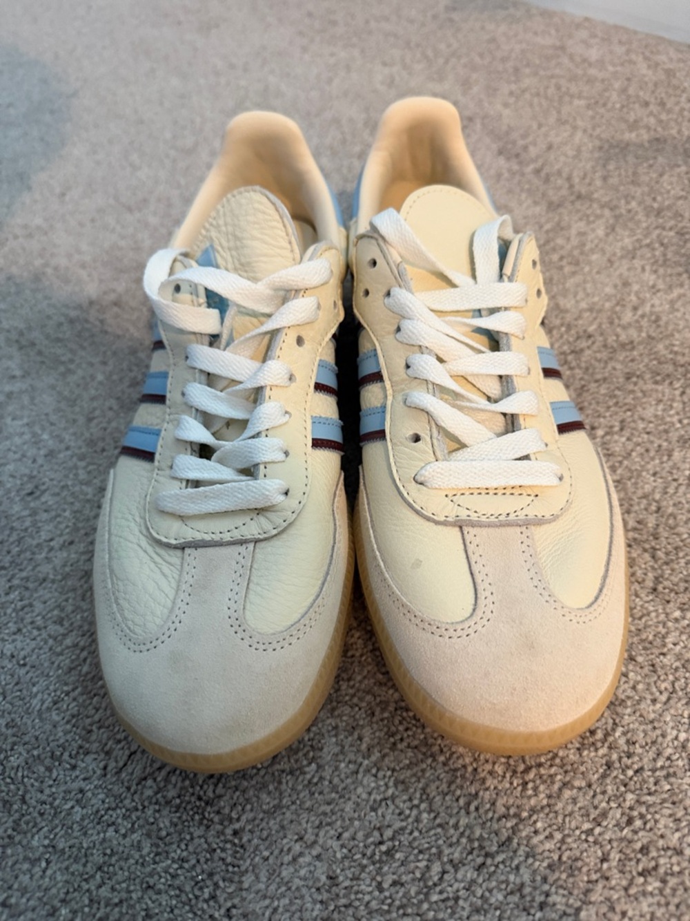 Adidas Samba Sneakers in White & Light Blue - Picture 4 of 5